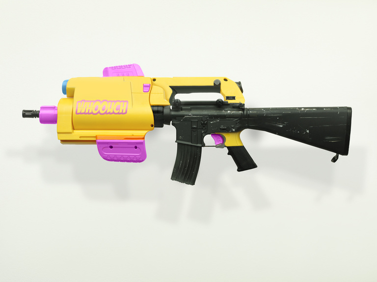 Laurent Seroussi - M16-fusil jaune 1B.jpg